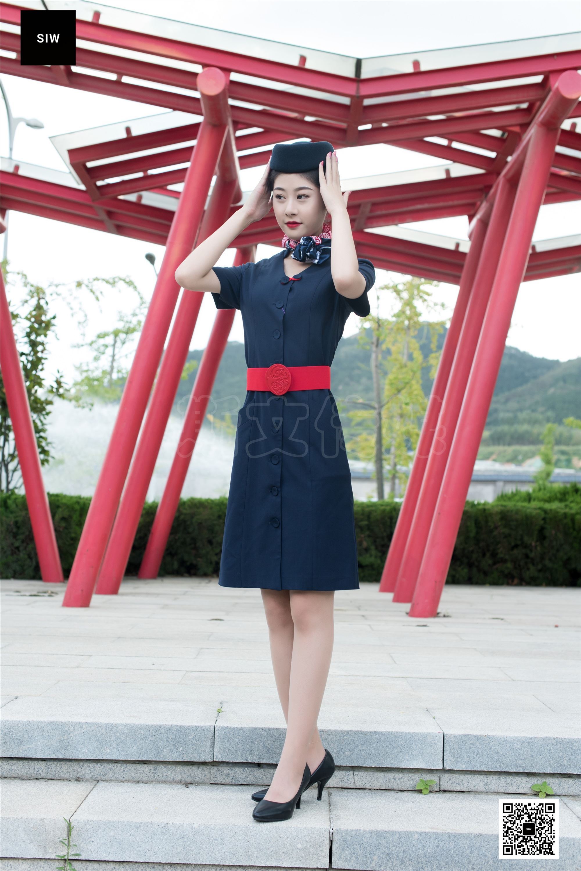 SIW斯文传媒 VOL.002 最美空乘PK-龙哥